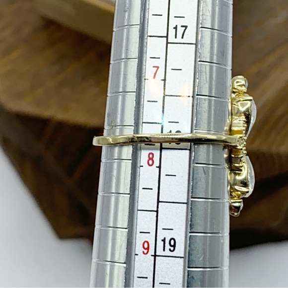 Gold plated ornate statement cocktail ring pear shaped clear glass stones 7.75 - Picture 8 of 9